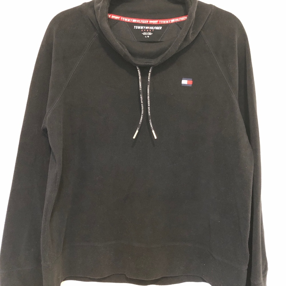 Tommy Hilfiger Large Black Sweater